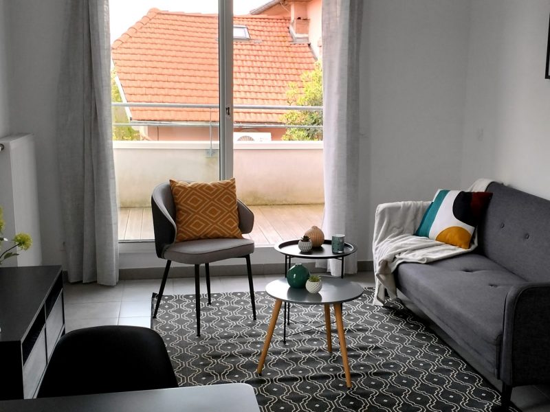 Appartement meublé Home Staging Loi Alur